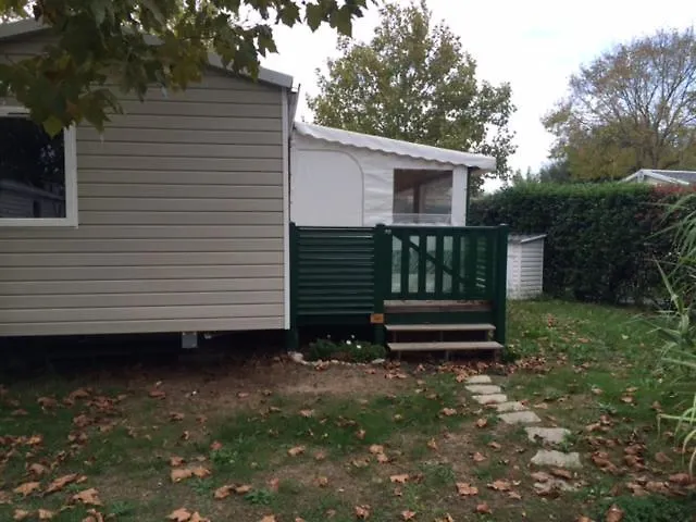 Mobil Confort Camping *